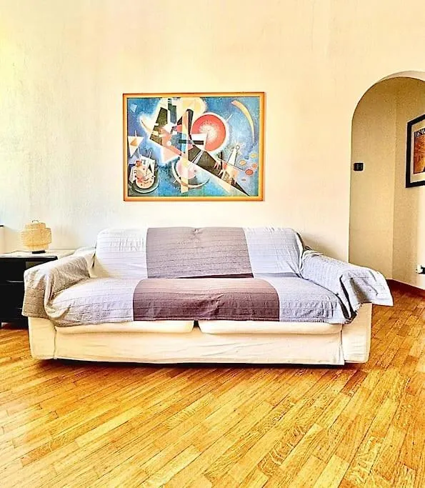 Apartment Francy S Home In Rome Italy