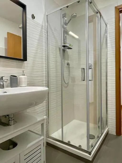 Apartment Francy S Home In Rome